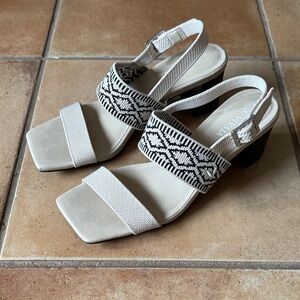 Vivaia Cream and Black Patterned Sandals (used)